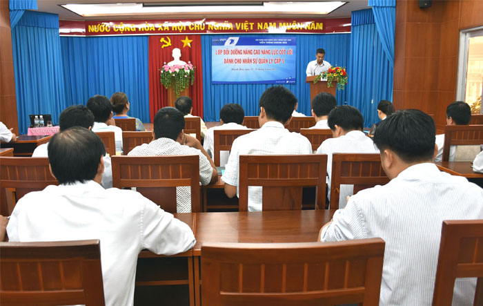 Tổ chức lớp bồi dưỡng cho 34 đồng chí quản lý cấp tổ/địa bàn tại VNPT Khánh Hòa